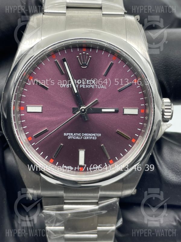 Товар Rolex Oyster Perpetual 39mm 114300 Rhodium Dial Фото 2 - Rolex Oyster Perpetual 39mm 114300 Rhodium Dial