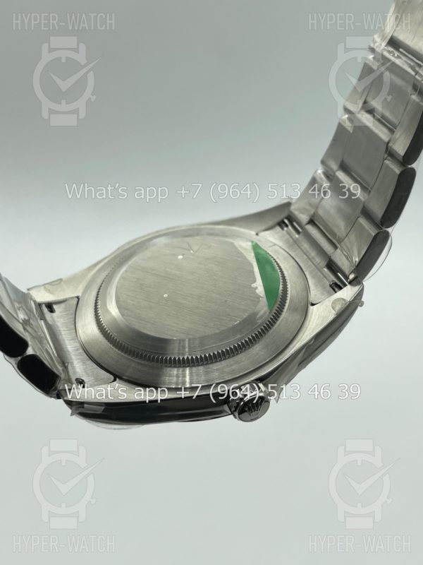 Товар Rolex Oyster Perpetual 39mm 114300 Rhodium Dial Фото 21 - Rolex Oyster Perpetual 39mm 114300 Rhodium Dial