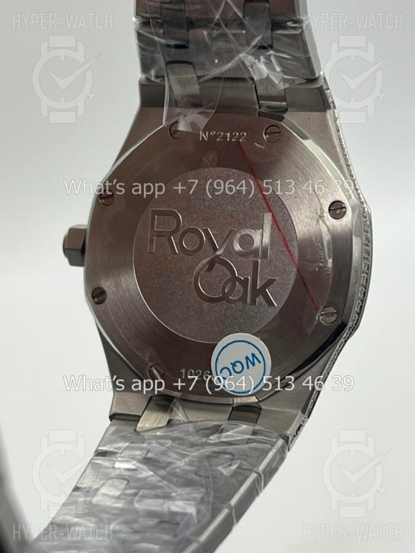 Фото 12 - Audemars Piguet Royal Oak 33mm 67652BC.ZZ.1262BC
