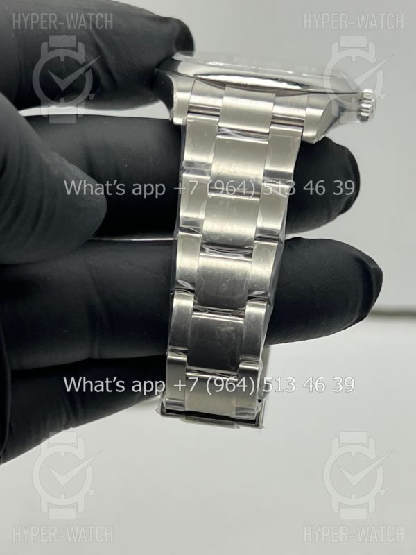 Товар Rolex Oyster Perpetual 39mm 114300 Black Фото 4 - Rolex Oyster Perpetual 39mm 114300 Black