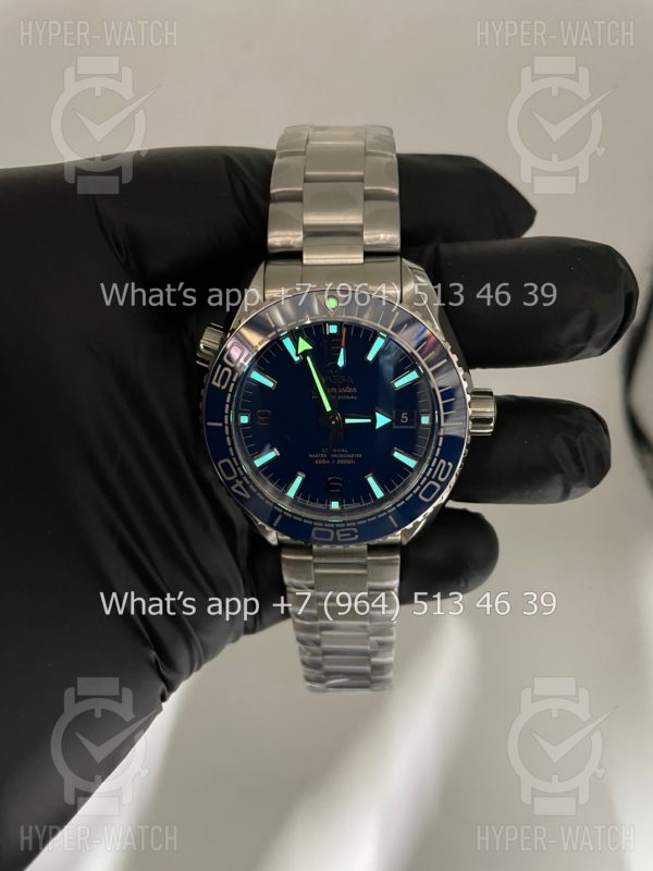 Фото 18 - Omega Seamaster Planet Ocean 600M 215.30.44.21.03.001