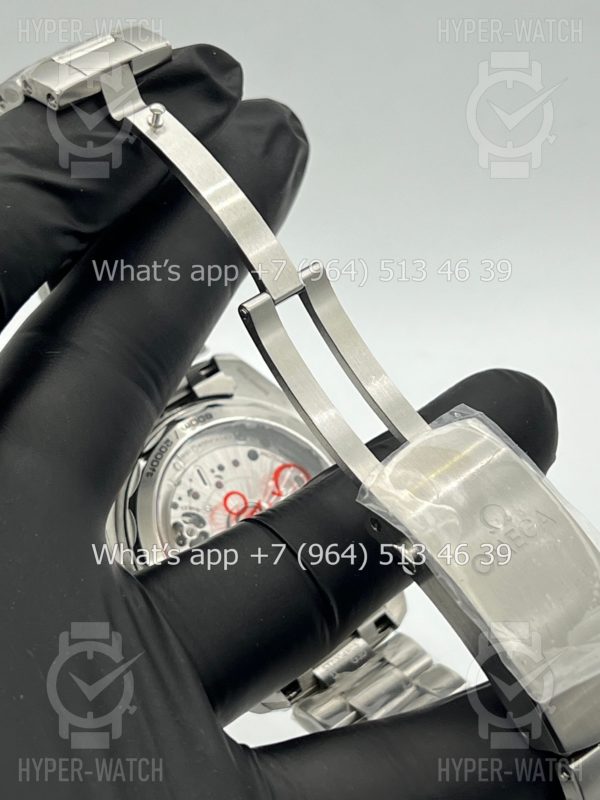 Товар Omega Seamaster Planet Ocean 600M Chronograph 215.30.46.51.03.001 Фото 15 - Omega Seamaster Planet Ocean 600M Chronograph 215.30.46.51.03.001