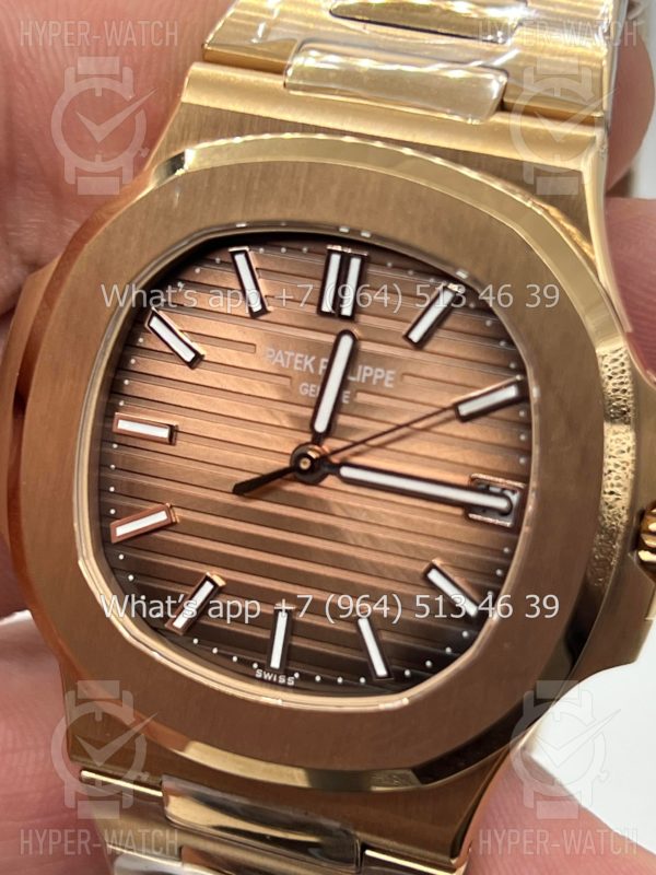 Товар Patek Philippe Nautilus 40mm 5711/1R-001 Фото 3 - Patek Philippe Nautilus 40mm 5711/1R-001