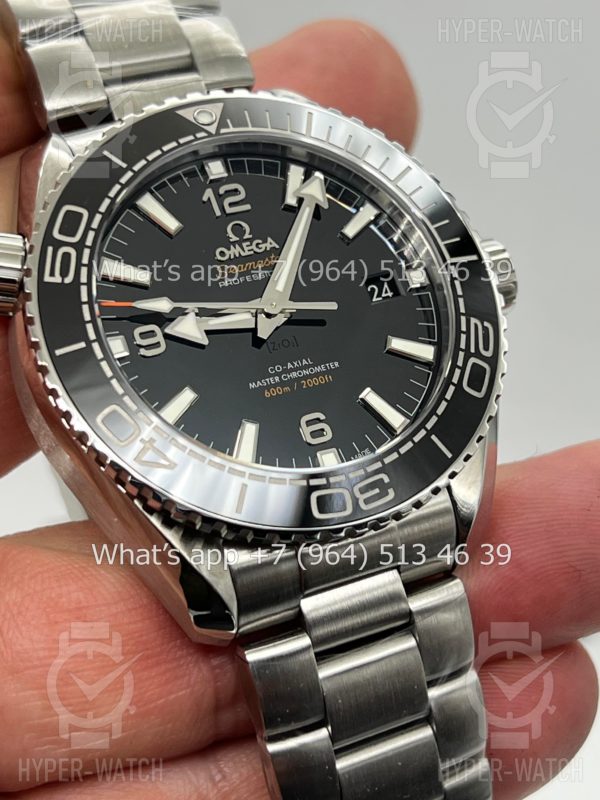 Фото 4 - Omega Seamaster Planet Ocean 600M 215.30.44.21.01.001