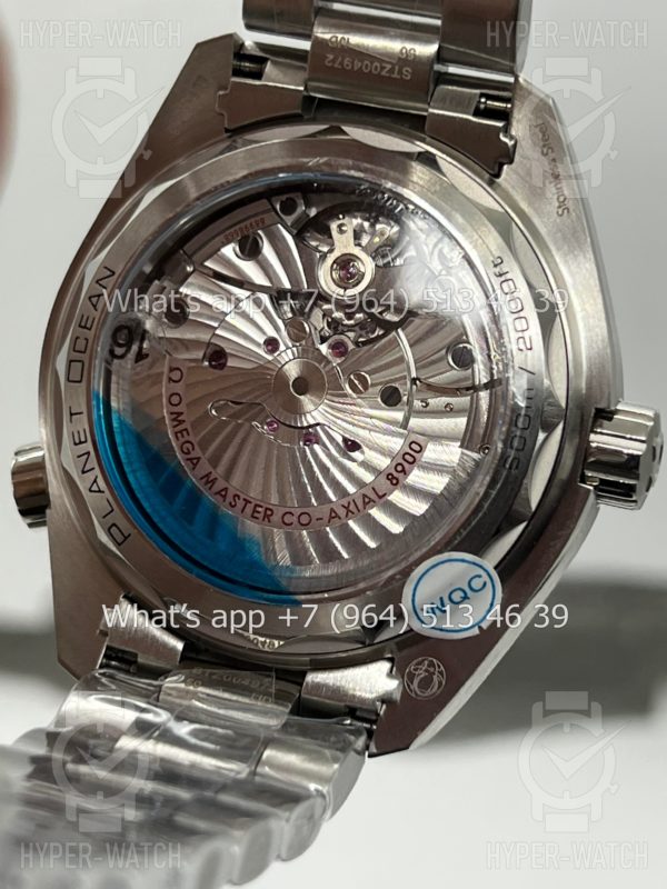 Фото 18 - Omega Seamaster Planet Ocean 600M 215.30.44.21.01.001