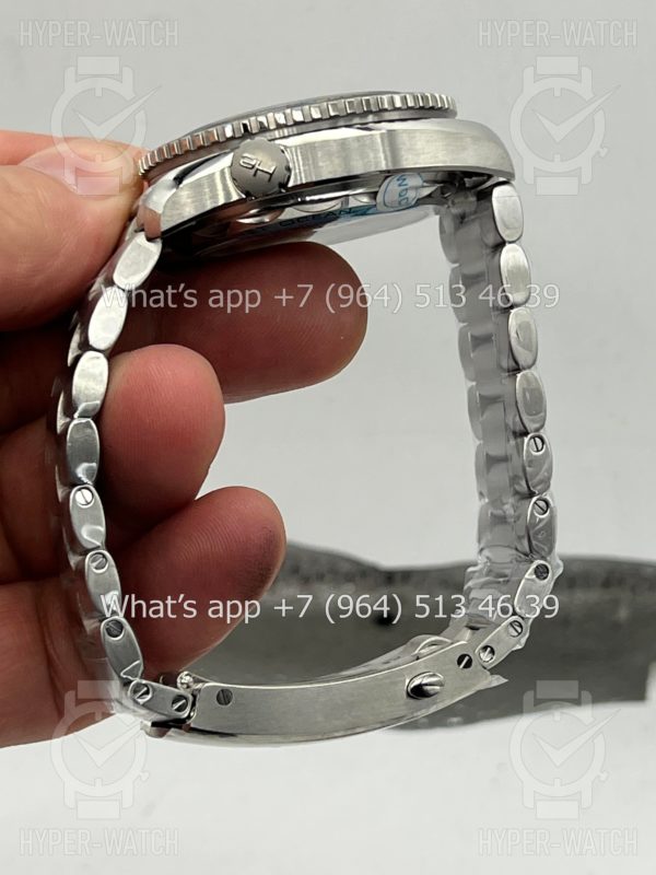 Фото 14 - Omega Seamaster Planet Ocean 600M 215.30.44.21.01.002