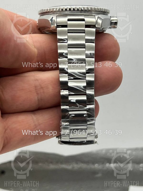 Фото 8 - Omega Seamaster Planet Ocean 600M 215.30.44.22.01.001