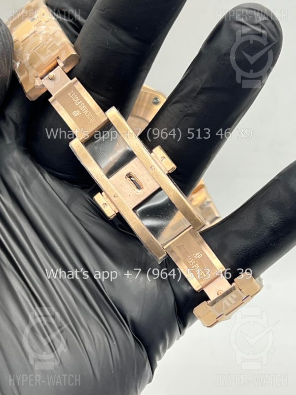 Товар Audemars Piguet Royal Oak Dual Time 26120OR.OO.D002CR.01 Фото 16 - Audemars Piguet Royal Oak Dual Time 26120OR.OO.D002CR.01