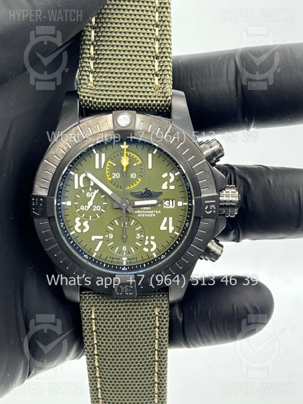 Товар Breitling Avenger V13317101L1X1 Фото 4 - Breitling Avenger V13317101L1X1