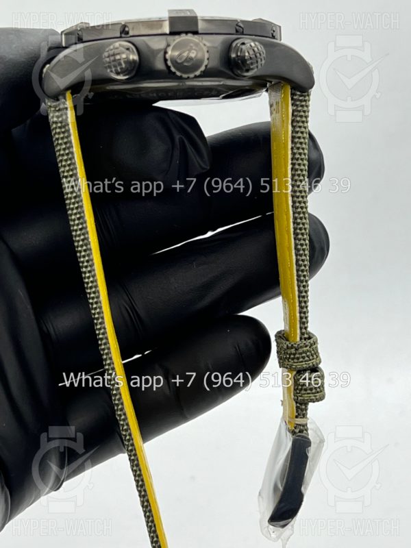 Товар Breitling Avenger V13317101L1X1 Фото 11 - Breitling Avenger V13317101L1X1