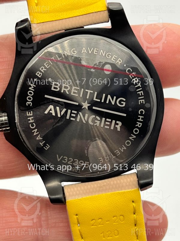 Товар Breitling Avenger V32395101B1X1 Фото 13 - Breitling Avenger V32395101B1X1