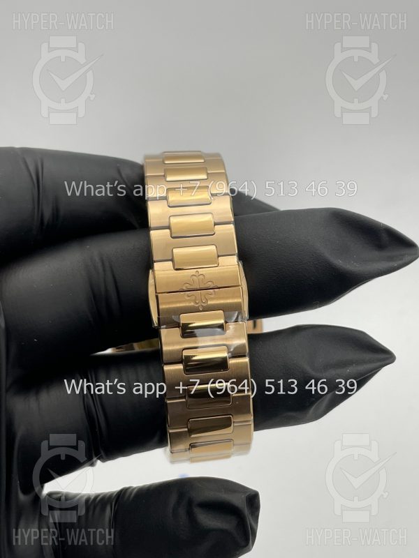 Товар Patek Philippe Nautilus 35mm 7118/1200R-001 Фото 10 - Patek Philippe Nautilus 35mm 7118/1200R-001