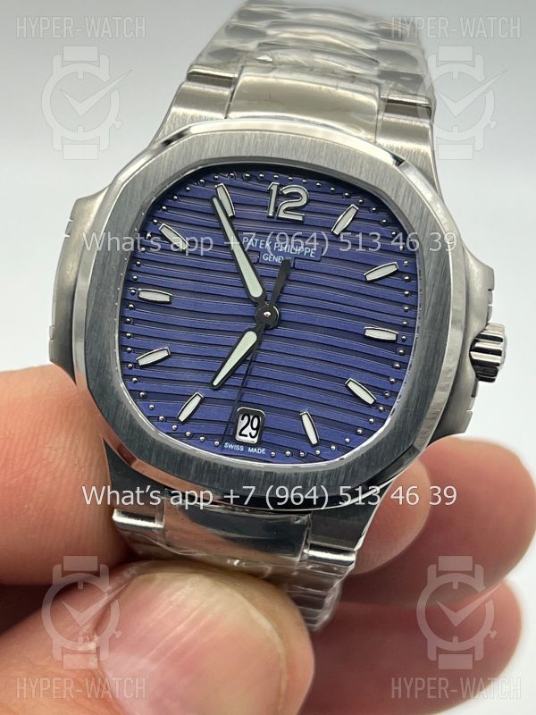 Товар Patek Philippe Nautilus 35mm 7118/1A-001 Фото 3 - Patek Philippe Nautilus 35mm 7118/1A-001