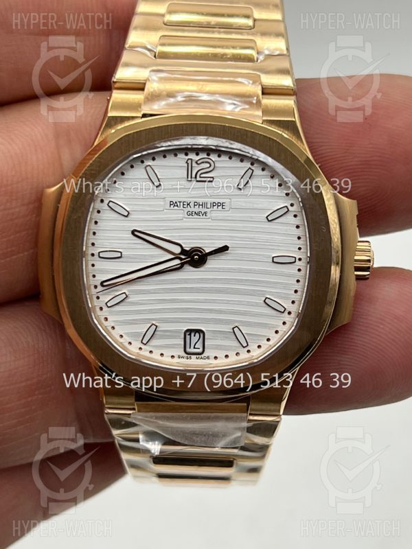 Товар Patek Philippe Nautilus 35mm 7118/1R-001 Фото 2 - Patek Philippe Nautilus 35mm 7118/1R-001