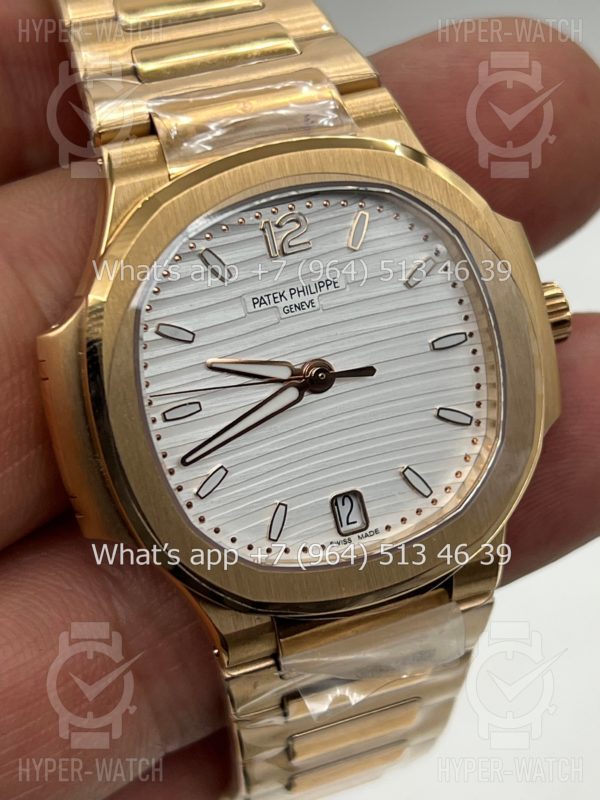 Товар Patek Philippe Nautilus 35mm 7118/1R-001 Фото 6 - Patek Philippe Nautilus 35mm 7118/1R-001