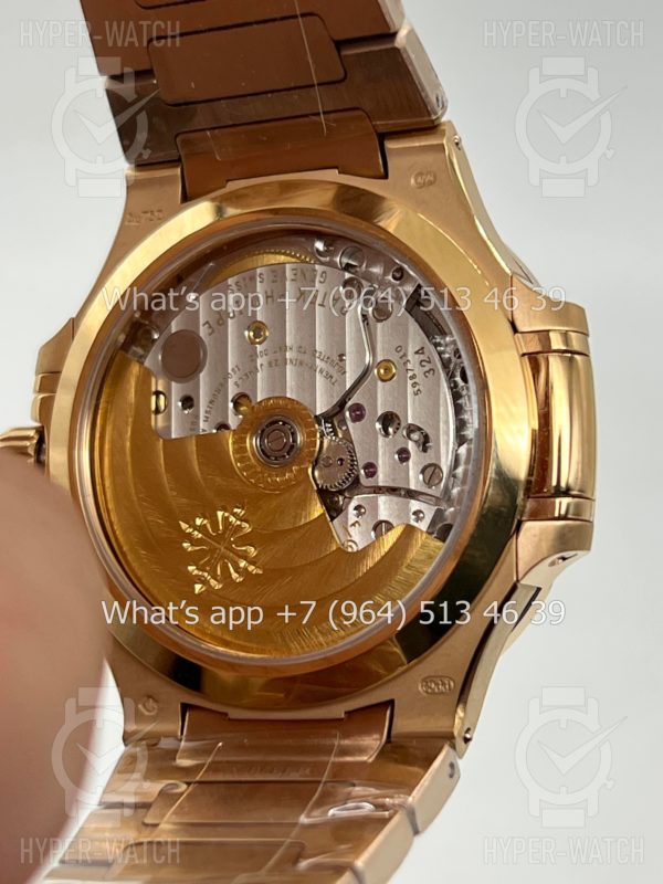 Товар Patek Philippe Nautilus 35mm 7118/1R-001 Фото 17 - Patek Philippe Nautilus 35mm 7118/1R-001