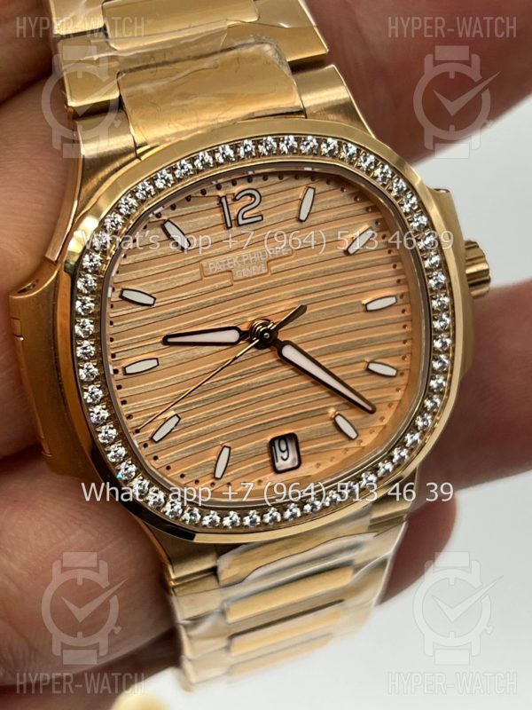 Товар Patek Philippe Nautilus 35mm 7118/1200R-010 Фото 8 - Patek Philippe Nautilus 35mm 7118/1200R-010