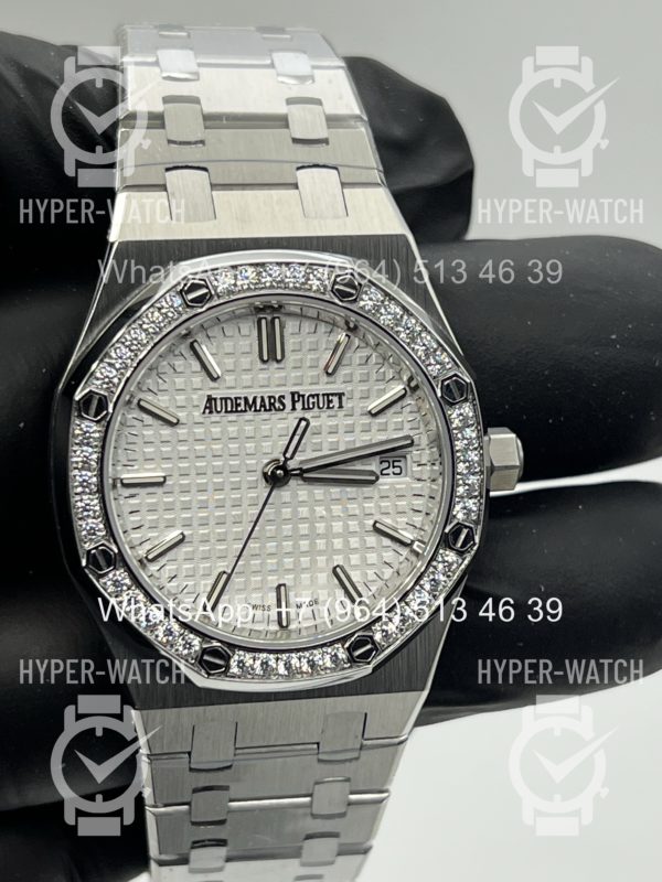 Фото 2 - Audemars Piguet Royal Oak 34mm 77350ST.ZZ.1261ST.01
