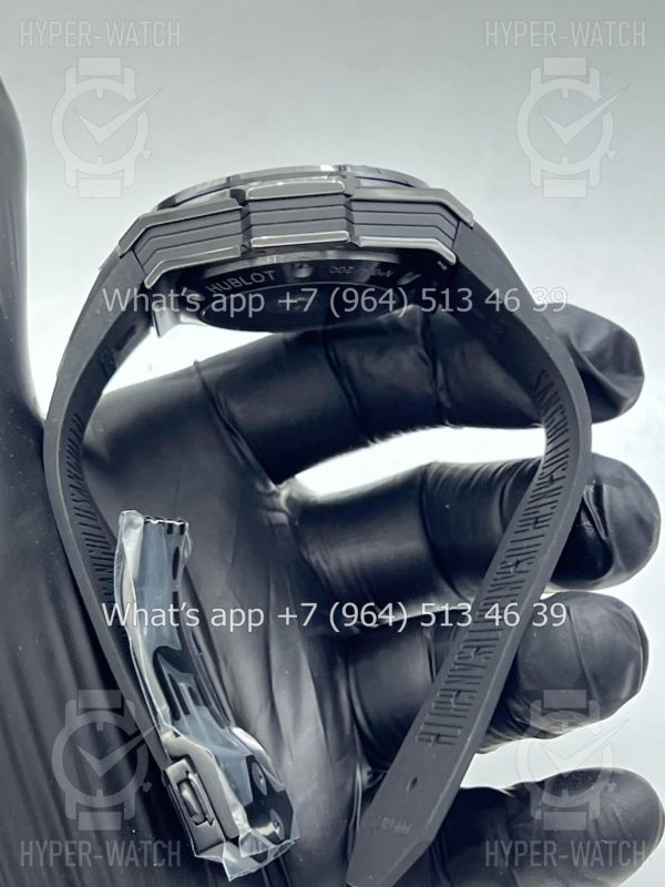 Товар Hublot Big Bang Sang Bleu II 418.CX.1114.RX.MXM20 Black Фото 18 - Hublot Big Bang Sang Bleu II 418.CX.1114.RX.MXM20 Black