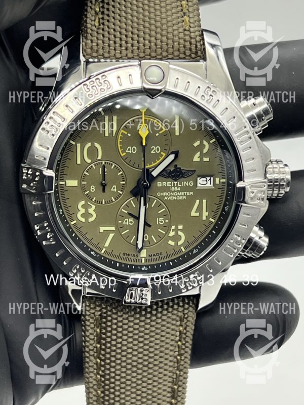 Фото 2 - Breitling Avenger Art 2838