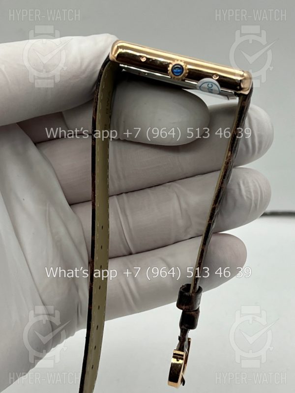 Товар Cartier Tank W5200026 Фото 8 - Cartier Tank W5200026