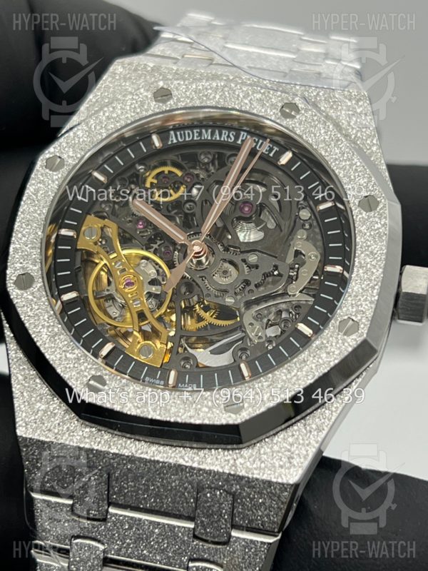 Товар Audemars Piguet Royal Oak Double Balance 41mm 15407BC.GG.1224BC Фото 3 - Audemars Piguet Royal Oak Double Balance 41mm 15407BC.GG.1224BC