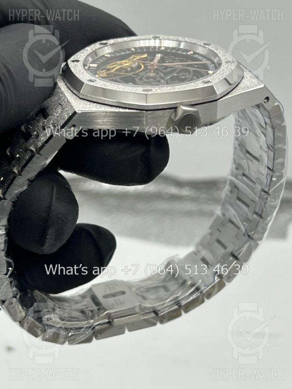 Товар Audemars Piguet Royal Oak Double Balance 41mm 15407BC.GG.1224BC Фото 8 - Audemars Piguet Royal Oak Double Balance 41mm 15407BC.GG.1224BC