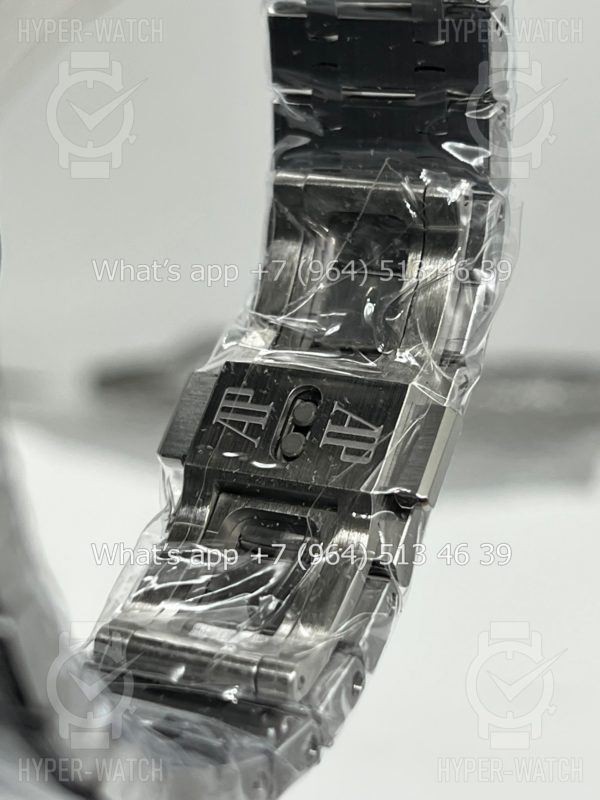 Товар Audemars Piguet Royal Oak Double Balance 41mm 15407BC.GG.1224BC Фото 17 - Audemars Piguet Royal Oak Double Balance 41mm 15407BC.GG.1224BC
