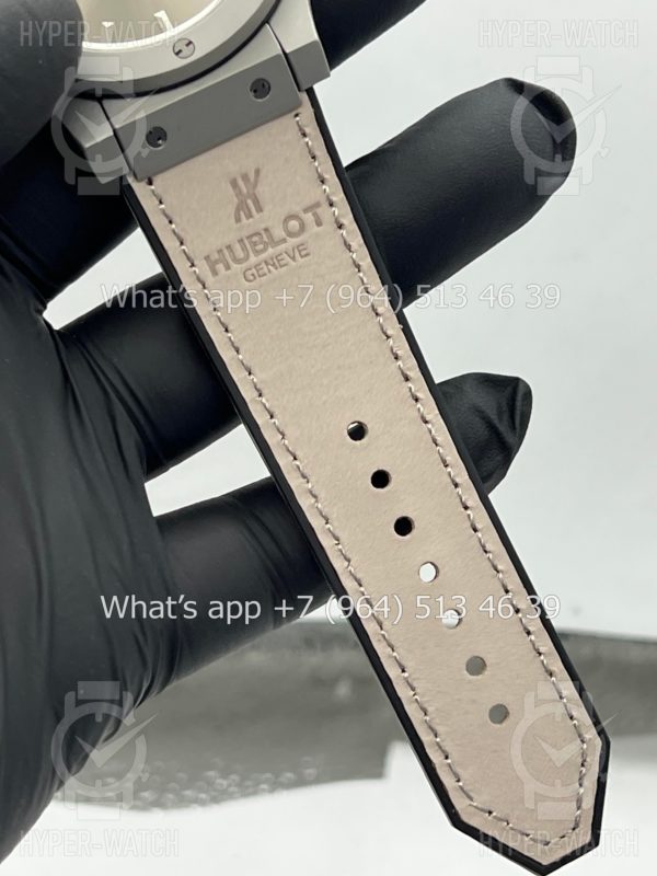 Фото 11 - Hublot Classic Fusion 42mm Art 3635