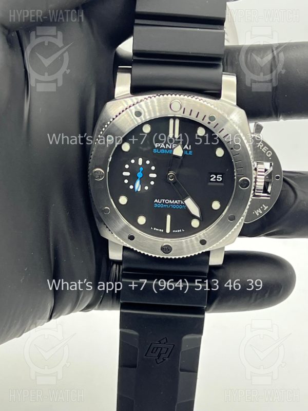 Товар Officine Panerai Luminor Submersible PAM01305 Фото 6 - Officine Panerai Luminor Submersible PAM01305