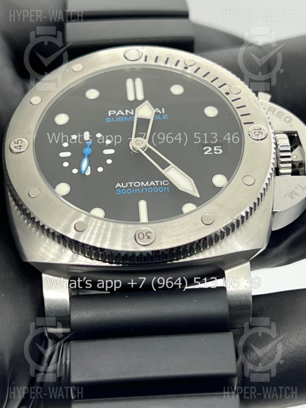 Товар Officine Panerai Luminor Submersible PAM01305 Фото 7 - Officine Panerai Luminor Submersible PAM01305