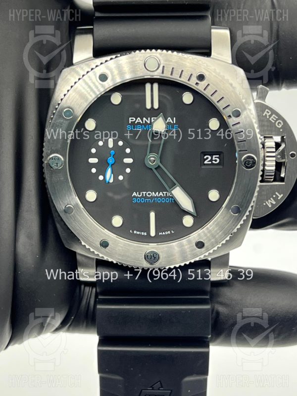 Товар Officine Panerai Luminor Submersible PAM01305 Фото 8 - Officine Panerai Luminor Submersible PAM01305