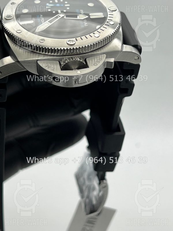 Товар Officine Panerai Luminor Submersible PAM01305 Фото 13 - Officine Panerai Luminor Submersible PAM01305