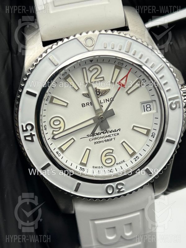 Товар Breitling Superocean 36mm A17316D21A1S1 Фото 5 - Breitling Superocean 36mm A17316D21A1S1