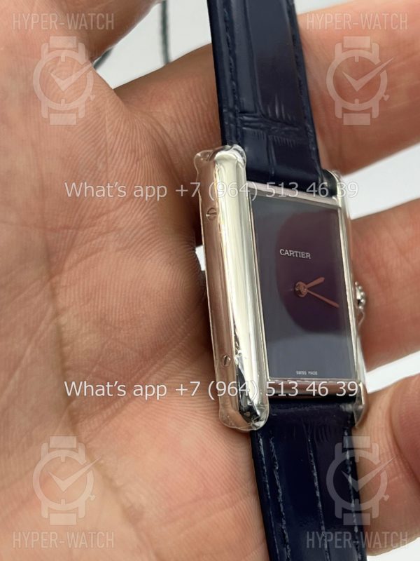 Товар Cartier Tank 25,5 WSTA0055 Фото 8 - Cartier Tank 25,5 WSTA0055