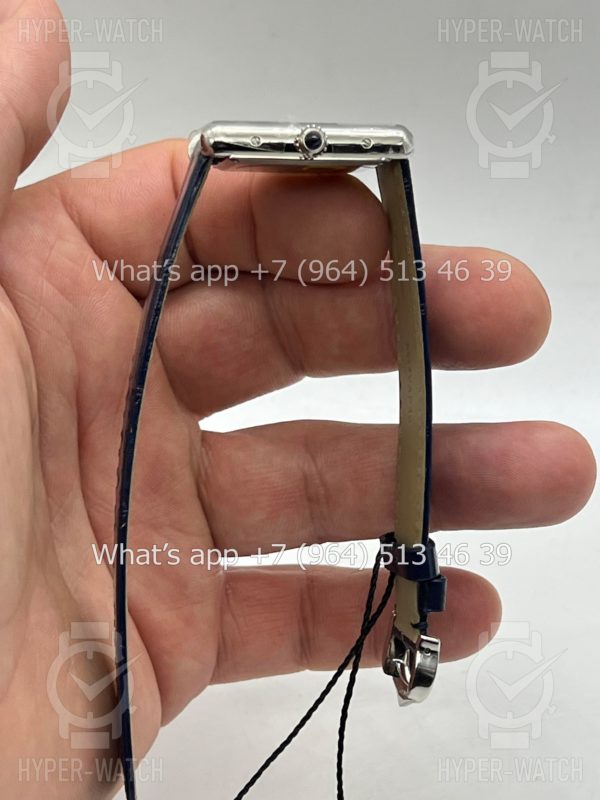 Товар Cartier Tank 25,5 WSTA0055 Фото 12 - Cartier Tank 25,5 WSTA0055