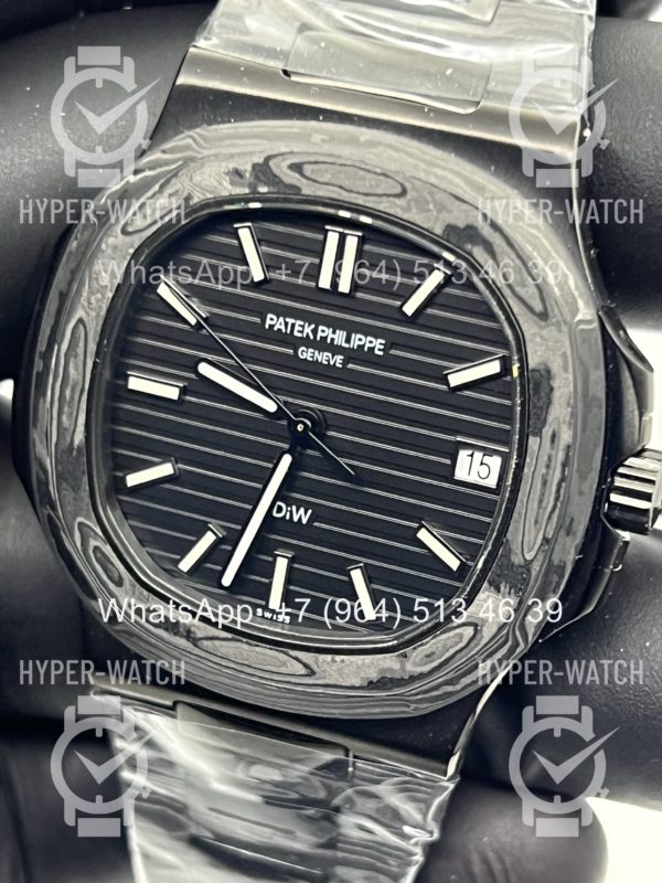 Товар Patek Philippe Nautilus 40mm DiW Carbon 5711 BLACK Фото 3 - Patek Philippe Nautilus 40mm DiW Carbon 5711 BLACK