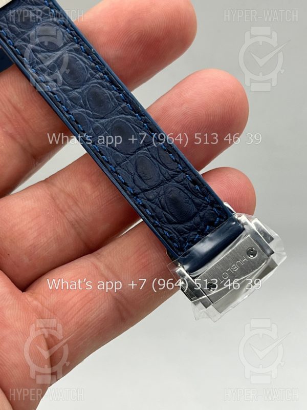 Фото 6 - Hublot Classic Fusion 33mm 581.NX.7170.RX