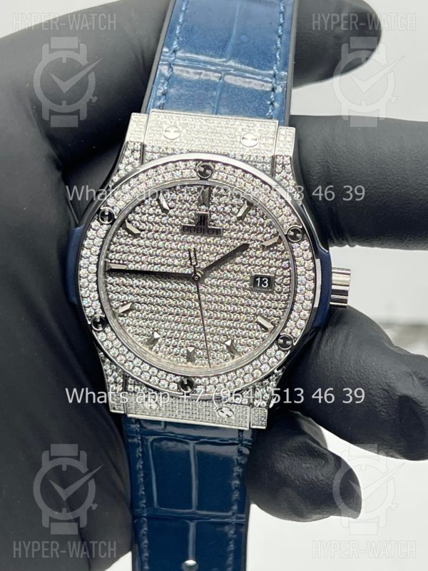 Товар Hublot Classic Fusion 42mm 565.NX.9010.LR Full Pave Blue Фото 11 - Hublot Classic Fusion 42mm 565.NX.9010.LR Full Pave Blue