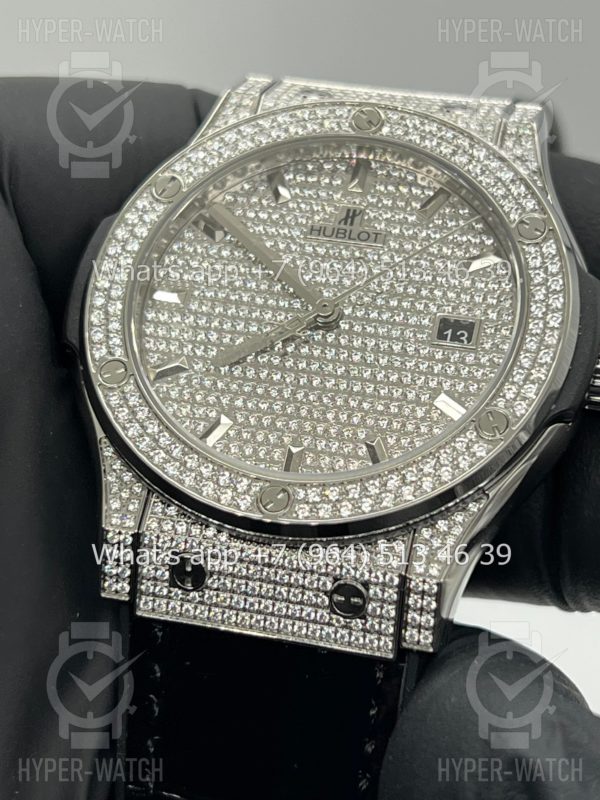 Товар Hublot Classic Fusion 42mm 565.NX.9010.LR.1704 Фото 3 - Hublot Classic Fusion 42mm 565.NX.9010.LR.1704