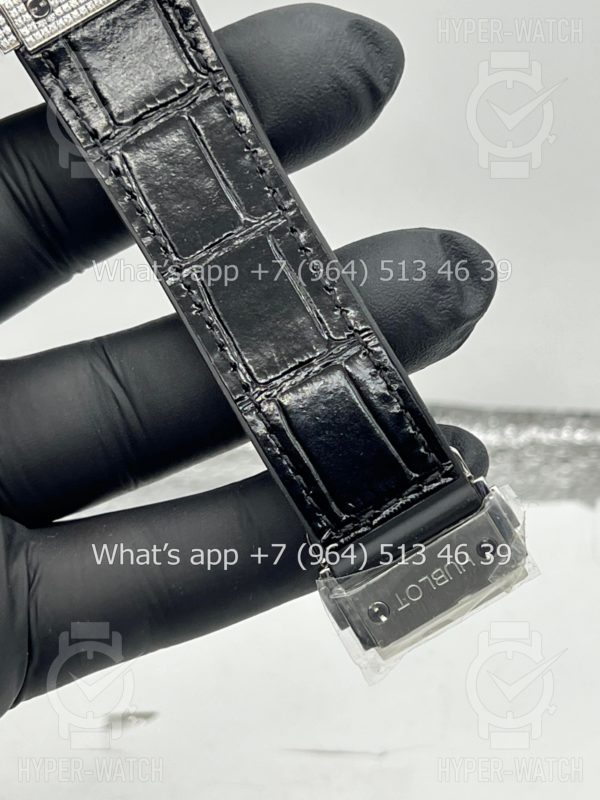 Товар Hublot Classic Fusion 42mm 565.NX.9010.LR.1704 Фото 14 - Hublot Classic Fusion 42mm 565.NX.9010.LR.1704