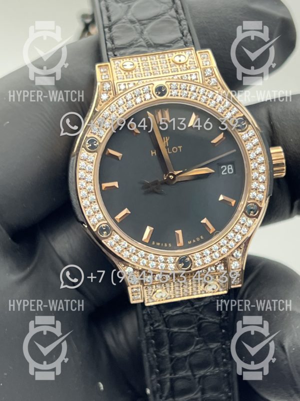 Товар Hublot Classic Fusion 33mm 581.OX.1181.RX.1704 Фото 2 - Hublot Classic Fusion 33mm 581.OX.1181.RX.1704