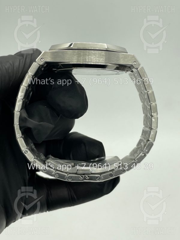 Товар Audemars Piguet Royal Oak Tourbillon 41mm 26530TI.OO.1220TI.01 Фото 8 - Audemars Piguet Royal Oak Tourbillon 41mm 26530TI.OO.1220TI.01