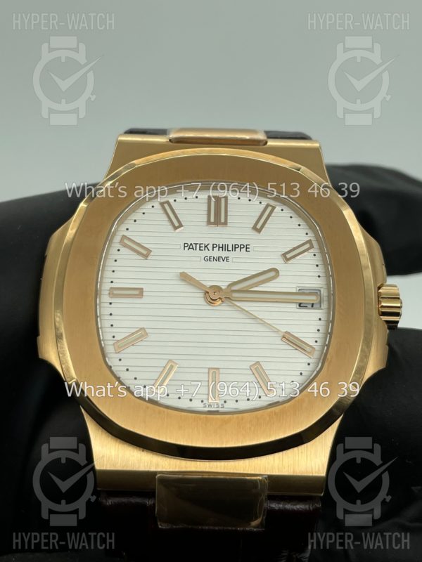 Товар Patek Philippe Nautilus 40mm 5711J-001 Фото 3 - Patek Philippe Nautilus 40mm 5711J-001
