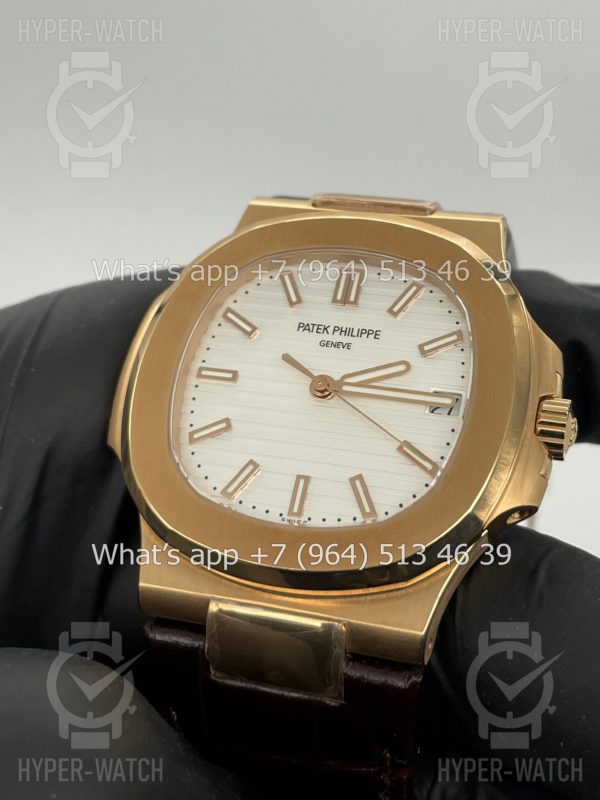 Товар Patek Philippe Nautilus 40mm 5711J-001 Фото 4 - Patek Philippe Nautilus 40mm 5711J-001