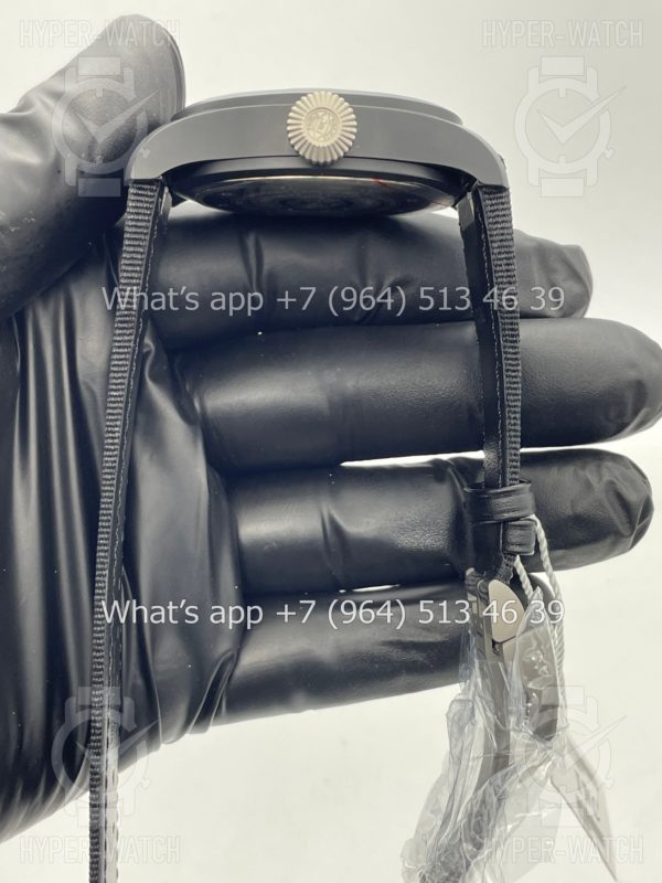 Товар IWC Pilot`s Watches IW3298 Top Gun Black Фото 8 - IWC Pilot`s Watches IW3298 Top Gun Black