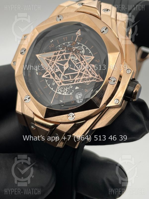 Товар Hublot Big Bang Sang Bleu II 418.OX.1108.RX.MXM19 Фото 5 - Hublot Big Bang Sang Bleu II 418.OX.1108.RX.MXM19