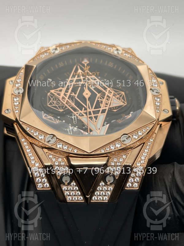 Товар Hublot Big Bang Sang Bleu II 418.OX.1108.RX.1604.MXM20 Фото 5 - Hublot Big Bang Sang Bleu II 418.OX.1108.RX.1604.MXM20
