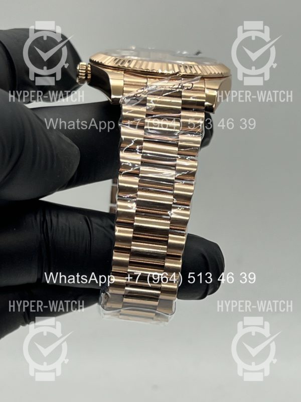 Фото 11 - Rolex Day-Date 40mm Art 4805