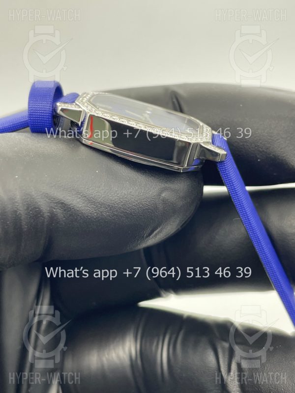 Товар Harry Winston Emerald EMEQHM18WW001 Фото 9 - Harry Winston Emerald EMEQHM18WW001